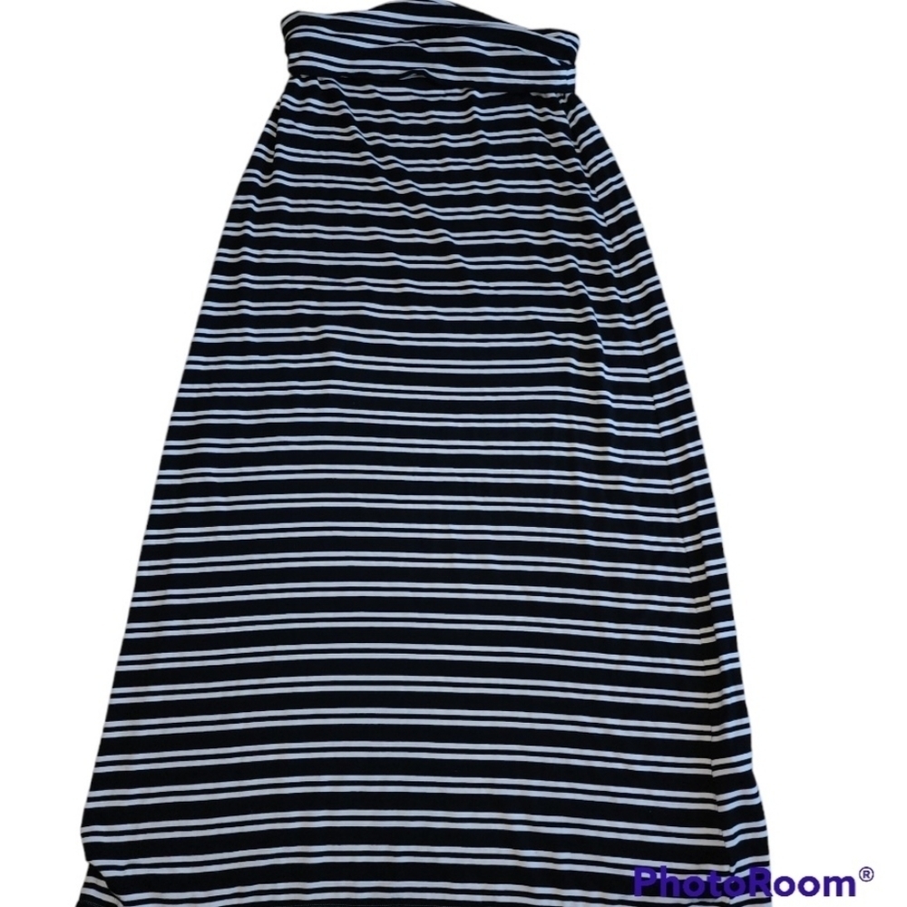 Sophie Max Knit Maxi Skirt Medium Black White Stripes Elastic Waist Casual Work